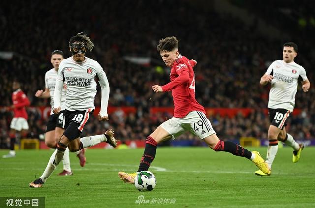 其中尼古拉 其中尼古拉