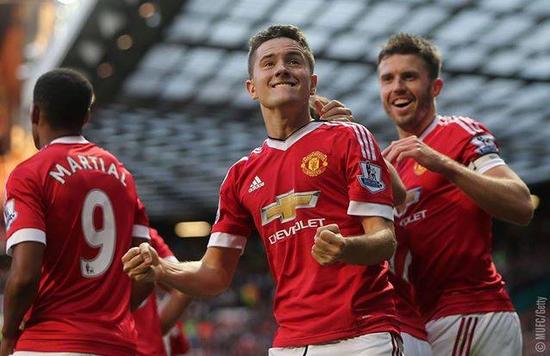 引领世界足 引领世界足